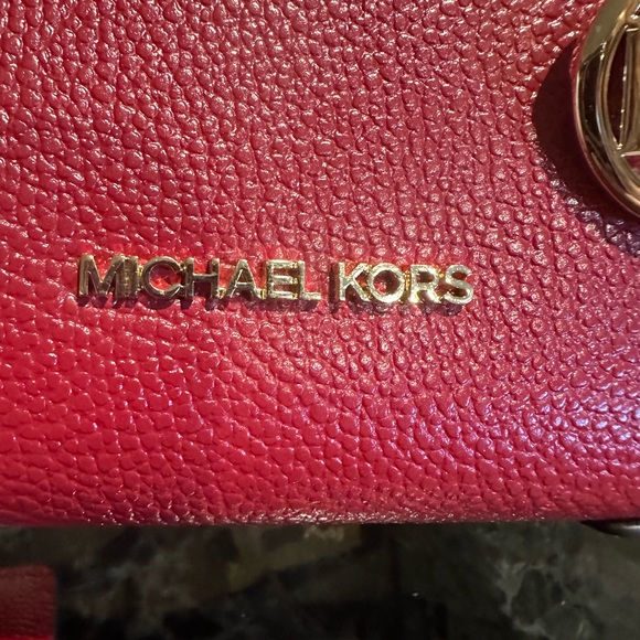 Michael Kors small bag and wallet - Picture 3 of 5